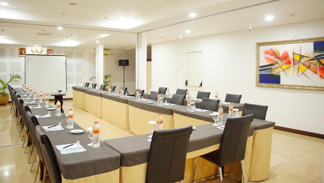 Gp Mega Kuningan Yakarta Exterior foto