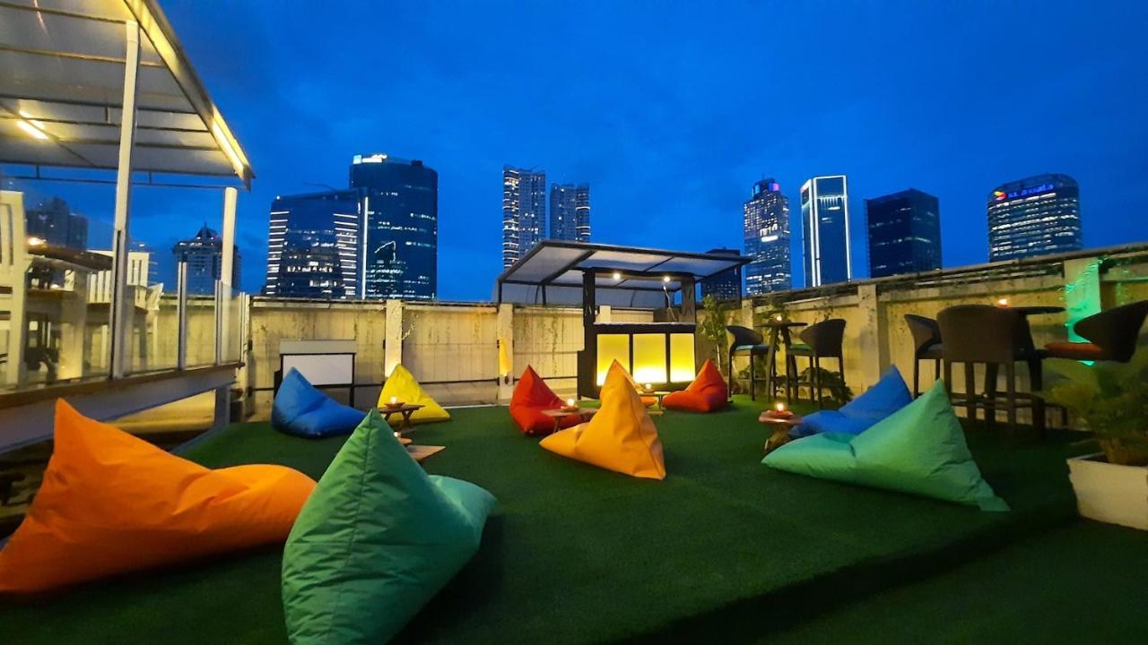 Gp Mega Kuningan Yakarta Exterior foto