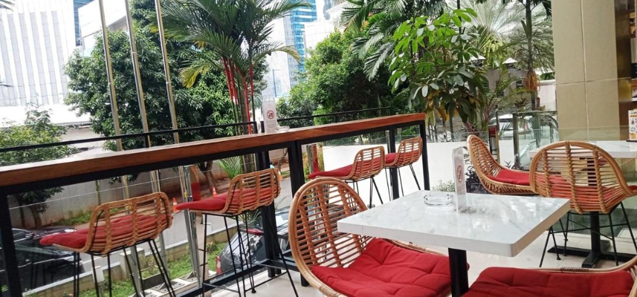 Gp Mega Kuningan Yakarta Exterior foto