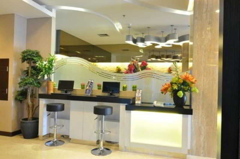 Gp Mega Kuningan Yakarta Exterior foto